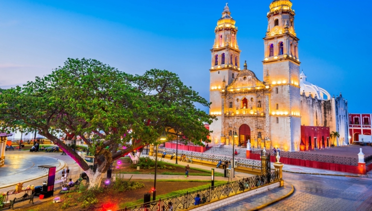 Morning walk through Campeche historic centre