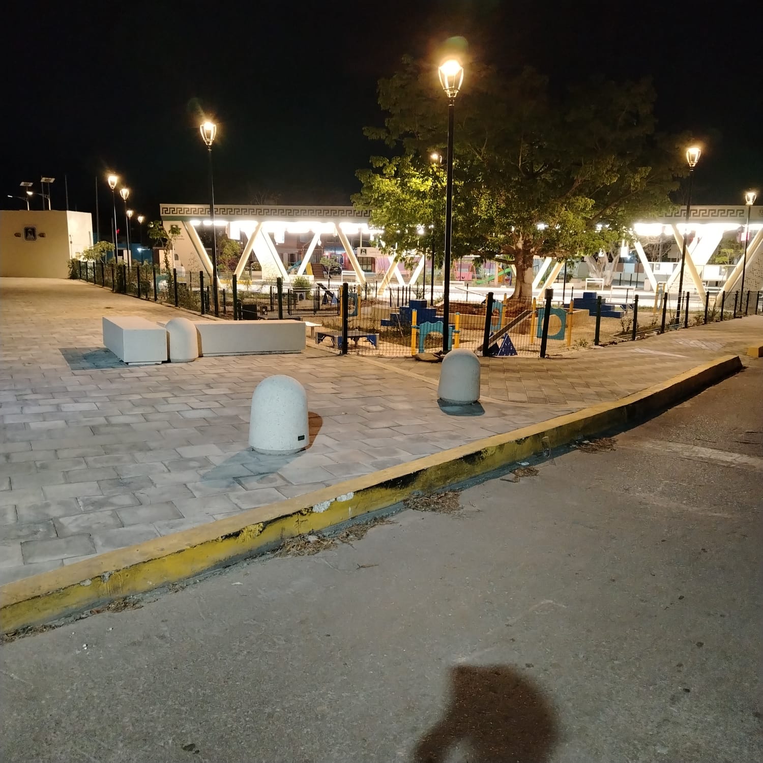 Barrio de La Ermita, Campeche — everyday street life