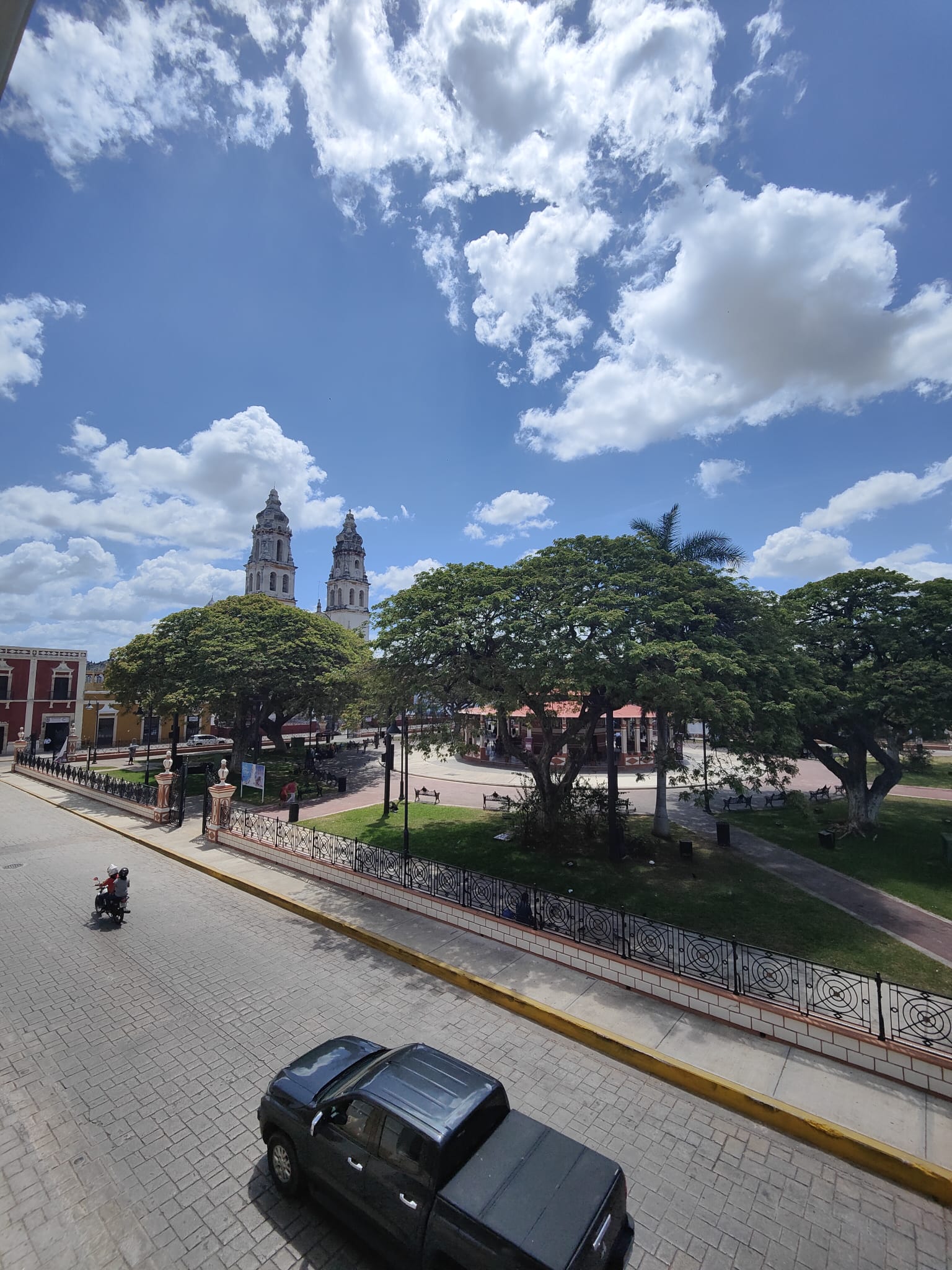 Fromthewallstothetable Historic centre streets — Maya Tuya